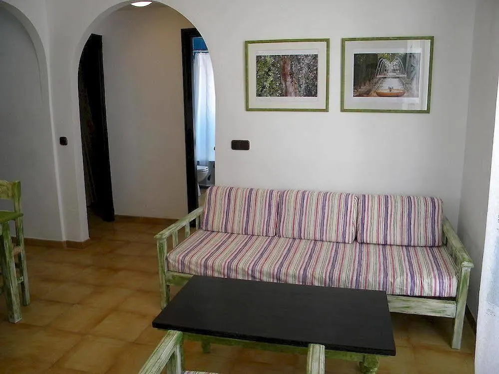 Apartamentos Ibiza Colonia de Sant Jordi 0*,
